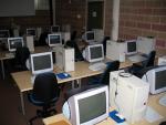 I 13 computer dell'aula informatica