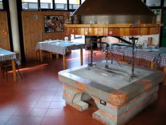 Il fogolar della sala mensa
